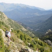Abstieg vom Monte Pedrone nach Piedricroce